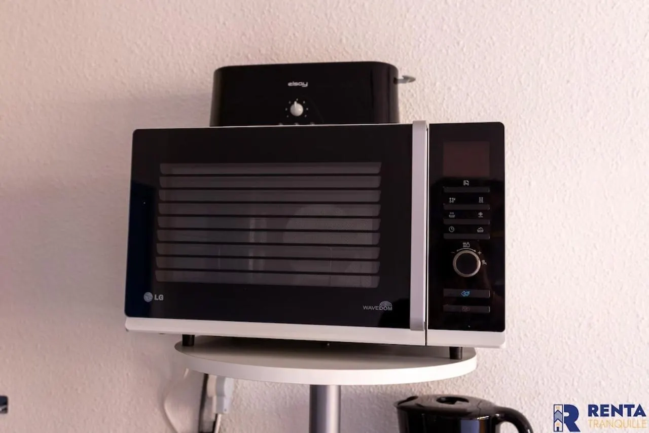 Appartement L'ArèneParking PrivéWIFIBalconPiscine à Fréjus France